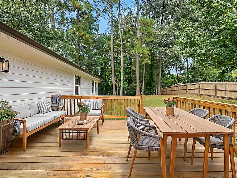 Spacious Deck