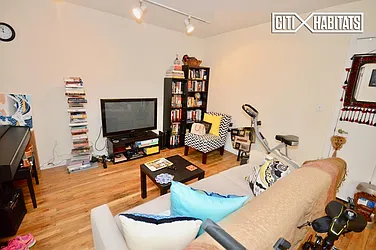 Rented by Citi Habitats