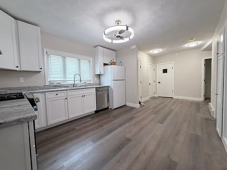 35 Eliot St #35 — Photo 2