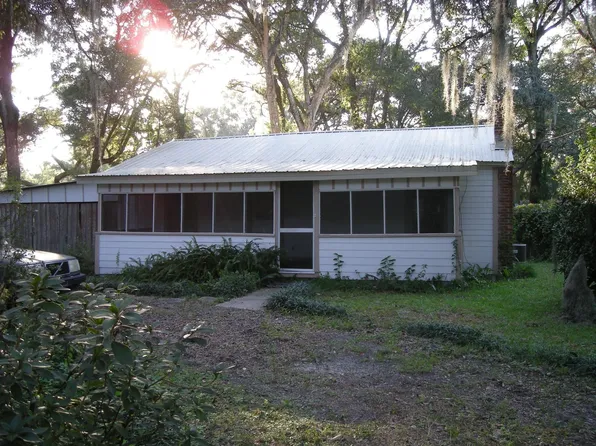312 Wade Ave, Deland, FL 32724