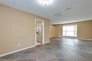 4 bed, 2.5 bath, 2442 sqft, $2,495 — Photo 3