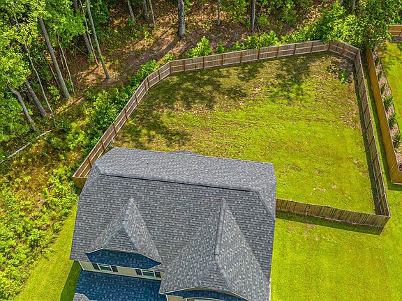2nd image of 331 Glade Dr
