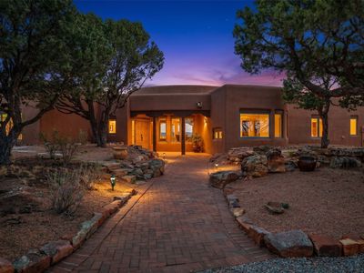 40 N Vuelta Herradura, Santa Fe, NM, 87506