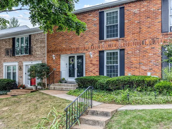 13406 Forestlac Dr, Saint Louis, MO 63141