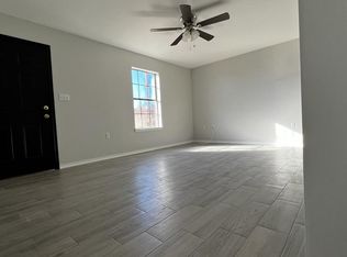 1872 N Us Highway 83 #1, Roma, TX 78584