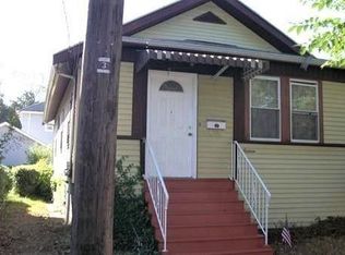 16 Lillian Rd, Quincy, MA 02170