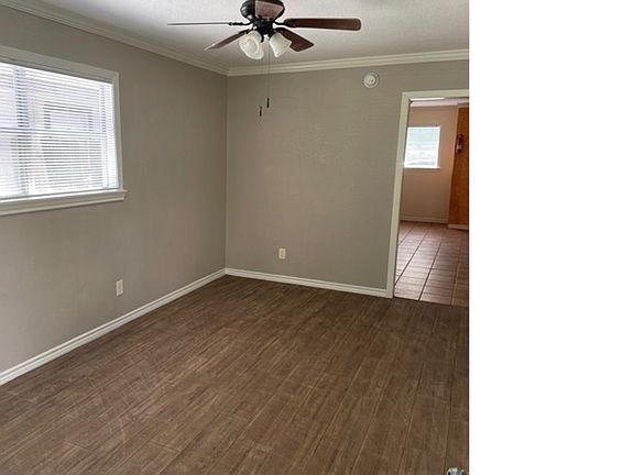 3rd image of 3615 Saint Charles St