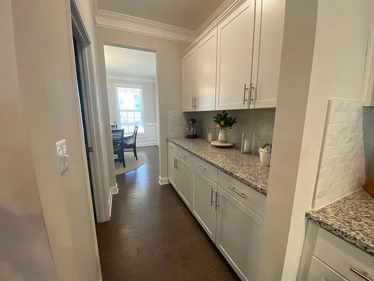 3014 Burton Point Ct — Photo 6
