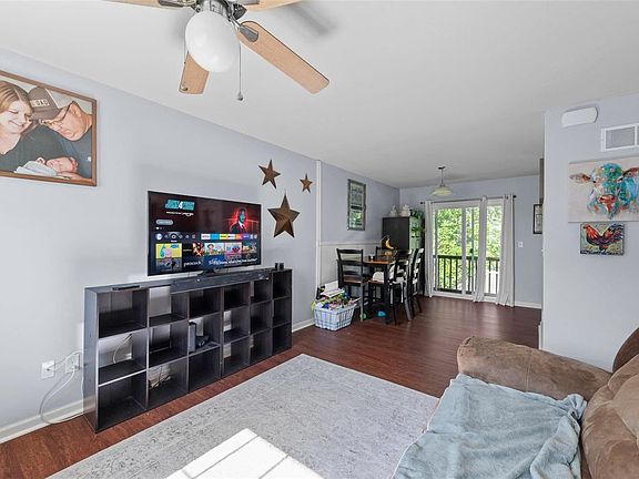 4th image of 513 Roosevelt Ave