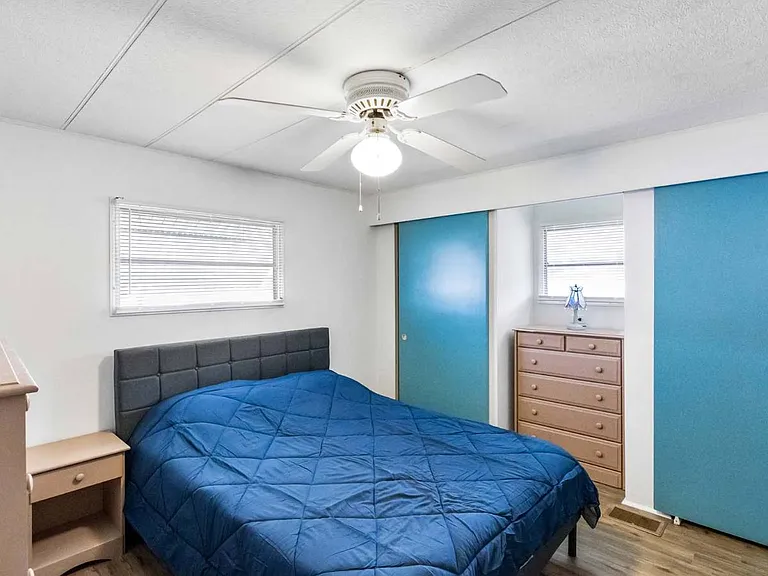 12651 Seminole Blvd #12C — Photo 27