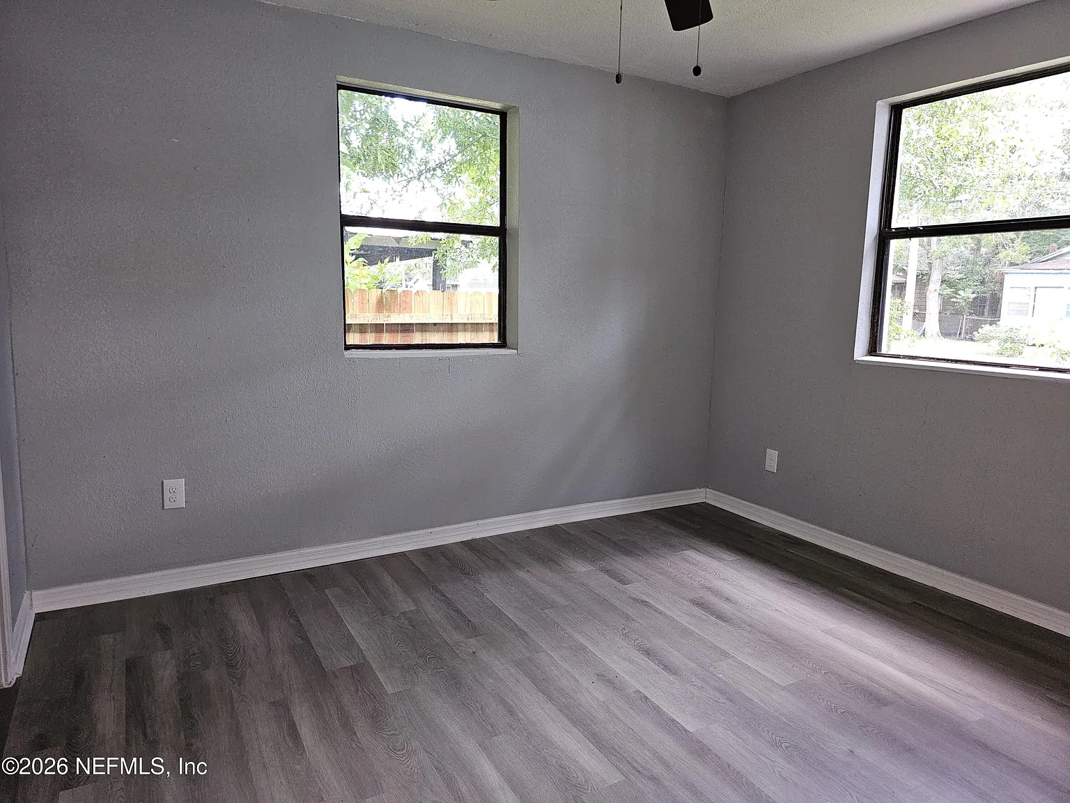 3 bed, 3.5 bath, 1140 sqft, $1,550 — Photo 4