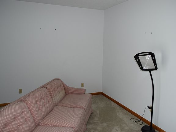 5th image of 2415 Overlook Dr