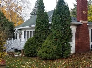 319 E Hillcrest St, Alma, MI 48801