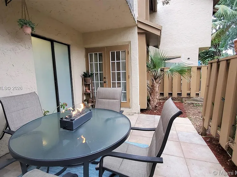 40 Wimbledon Lake Dr #216 — Photo 13