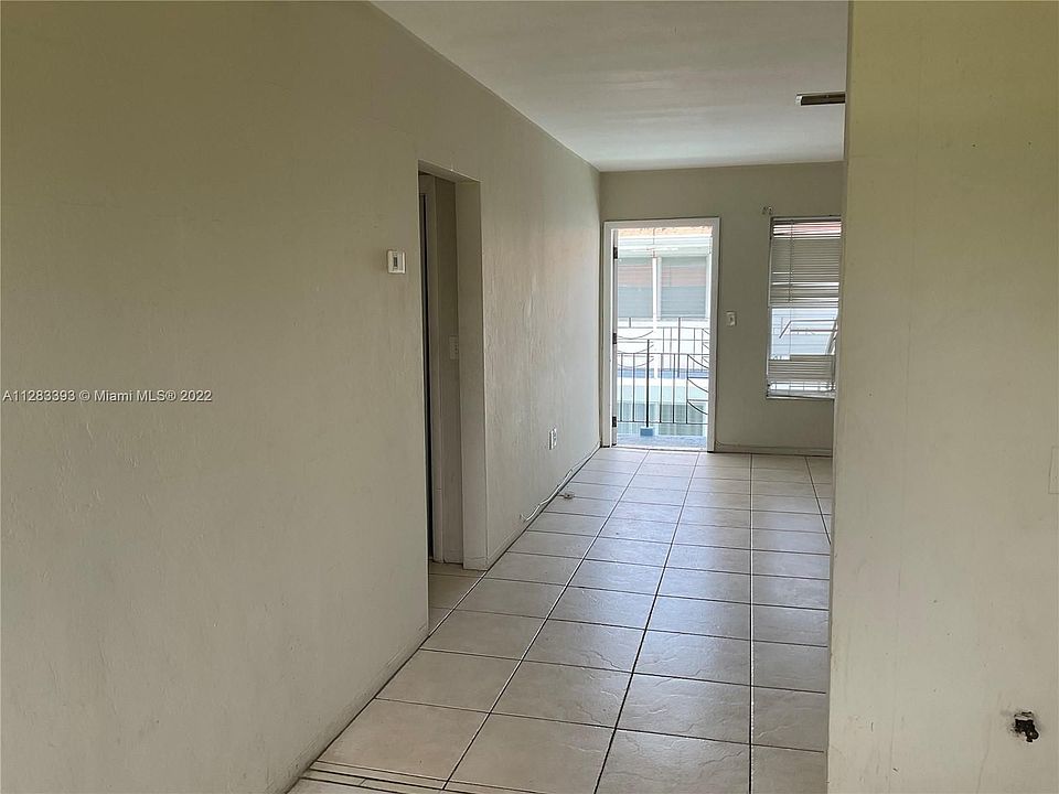 1st image of 1420 NE 171st St APT 2