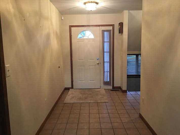 1st image of 324 Avenue De Lafayette