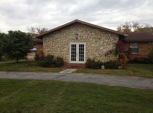 1713 Daniels Rd, Moore Haven, FL 33471