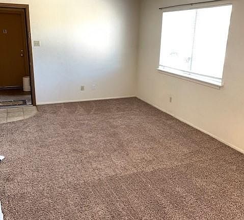 5th image of 1640 W Park Dr APT A