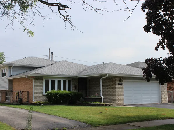 5232 138th St, Crestwood, IL 60418