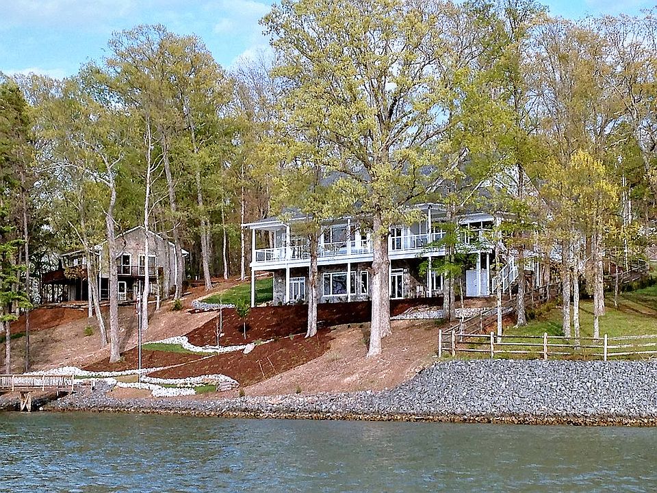 1st image of 17803 Wilbanks Dr