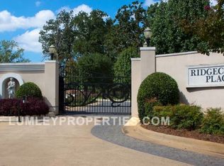 610 Ridge Creek Dr, Tyler, TX 75703