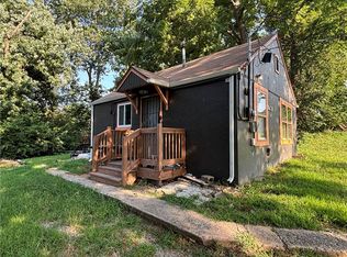 2501 N 35th St, Kansas City, KS 66104