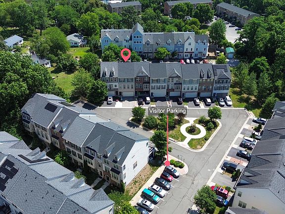 2nd image of 1403 Occoquan Heights Ct
