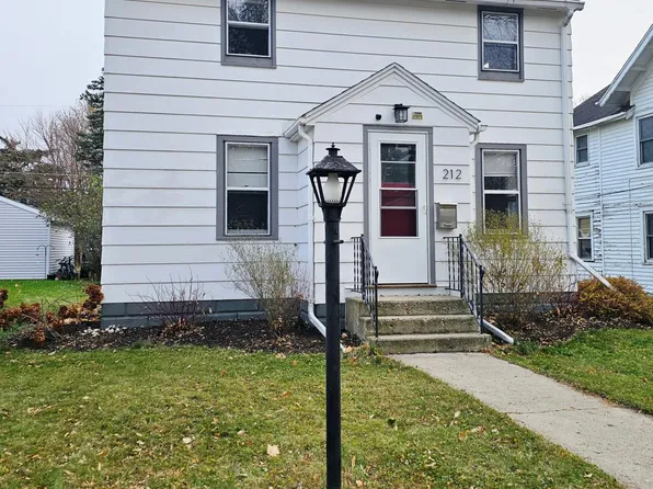 212 N 10th St, Montevideo, MN 56265