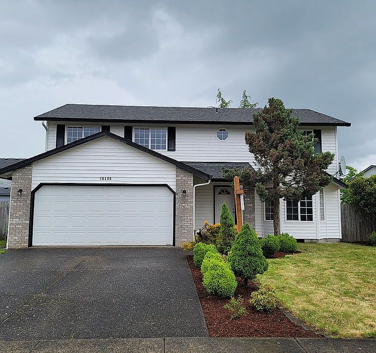 1st image of 16400 NE 72nd Cir