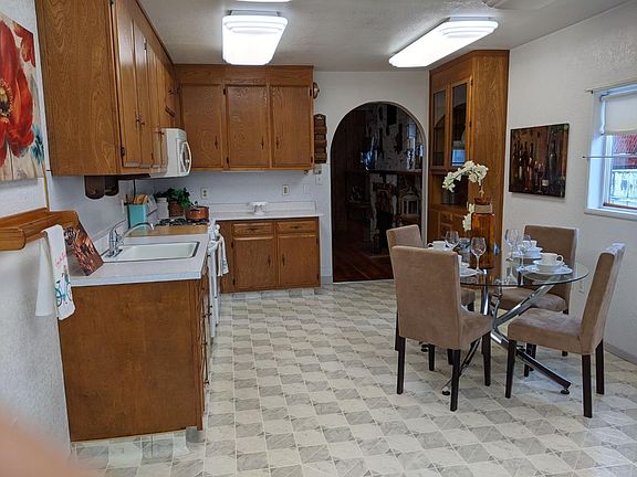 4th image of 517 Beech Ave