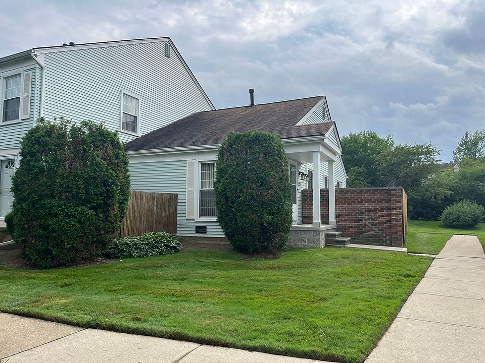 Property - View from the street