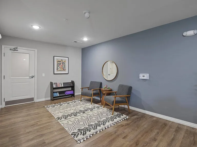 Atcheson Place Lofts — Photo 13