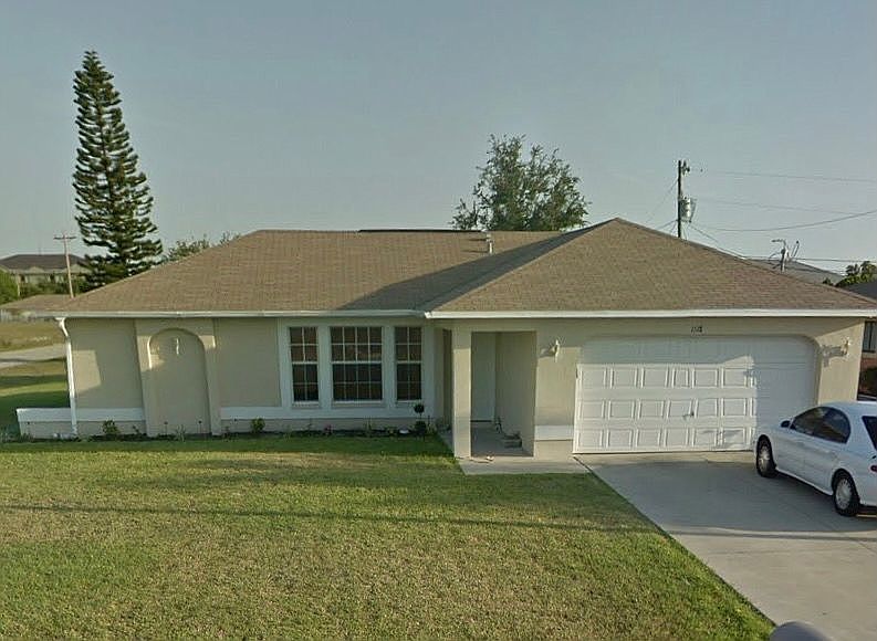 1st image of 1518 NE 1st Ter