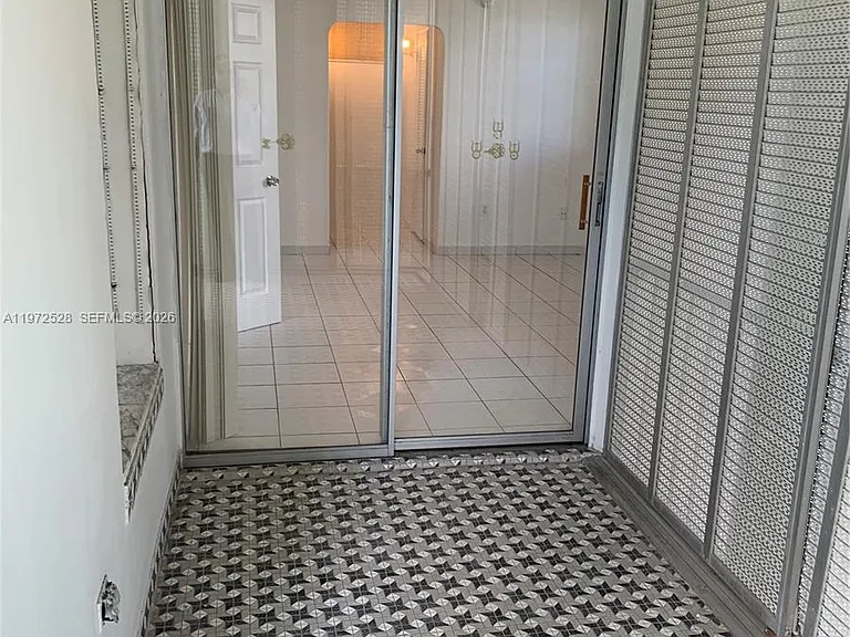 2861 Leonard Dr #F301 — Photo 17
