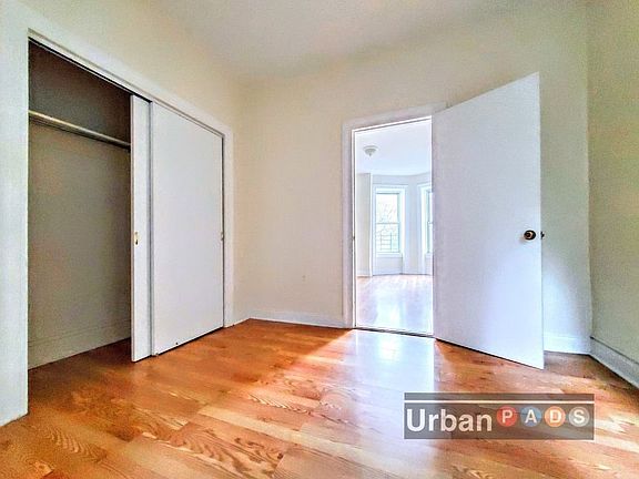 5th image of 1441 Bedford Ave #3L3