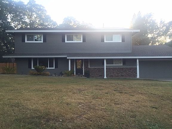 4th image of 958 Downe Ct