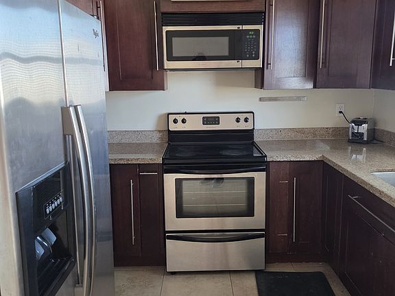 2nd image of 5600 Padre Blvd