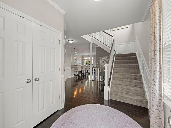 3rd image of 3S644 Breme Dr E