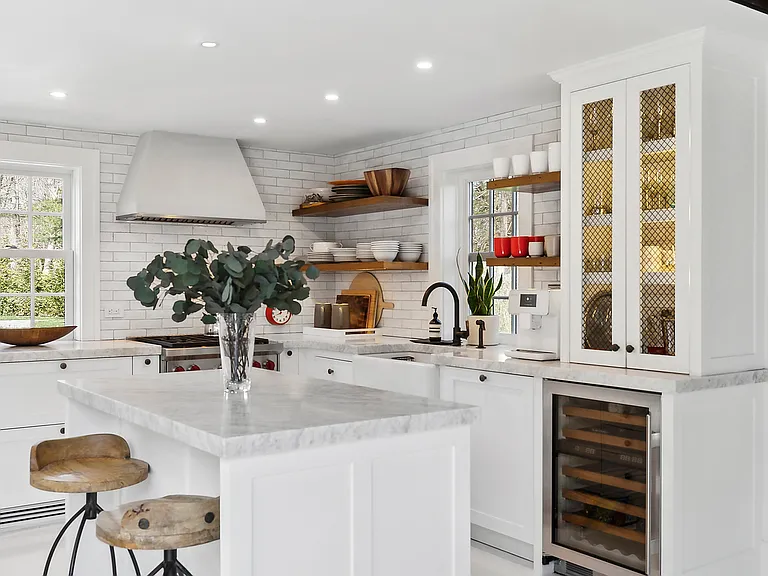2749 Montauk Hwy — Photo 6