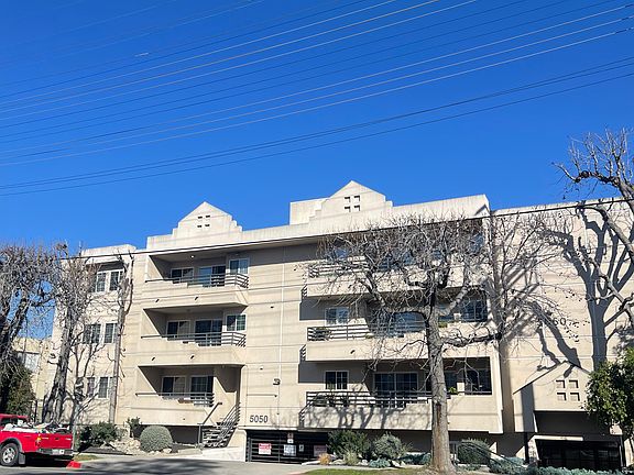 3rd image of 5050 Coldwater Canyon Ave APT 304