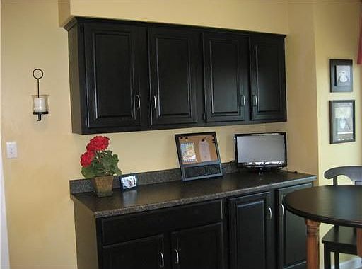 Extra counterspace in the kitchen