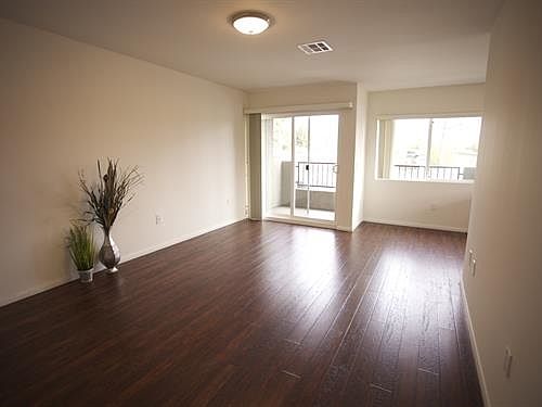 3rd image of 6501 Fulton Ave APT 11