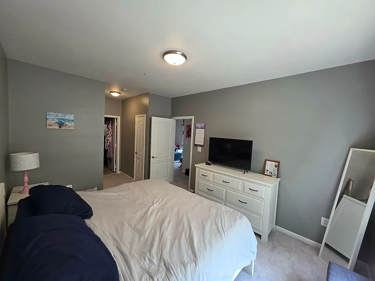 43300 Marymount Ter #300 — Photo 16