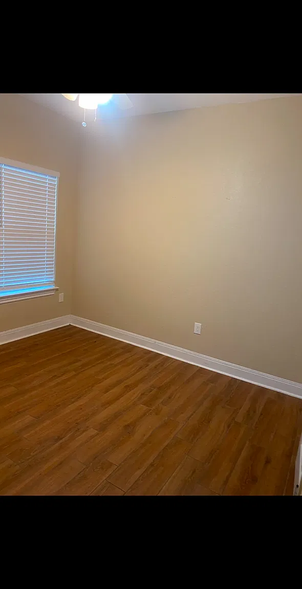 4 bed, 2.5 bath, 1650 sqft, $1,850 — Photo 3