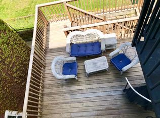 460 E 7th St, South Boston, MA 02127