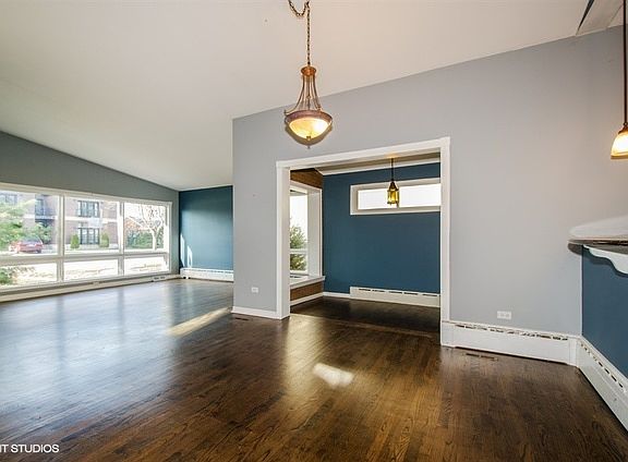 2nd image of 6815 N Kostner Ave