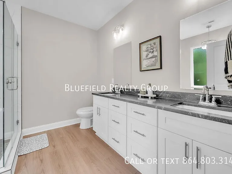713 Rockcliff St — Photo 18