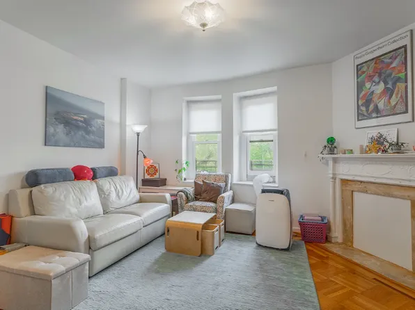 227 Riverside Drive image 1 of 7