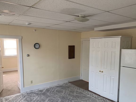 3rd image of 52 Elm St #1