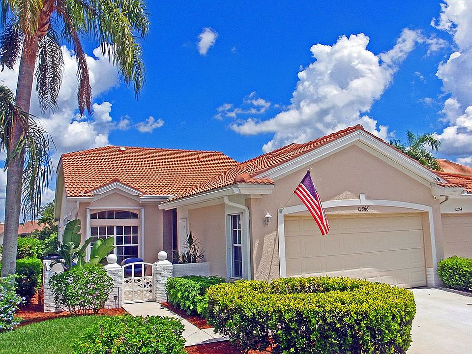 1st image of 12866 Devonshire Lakes Cir